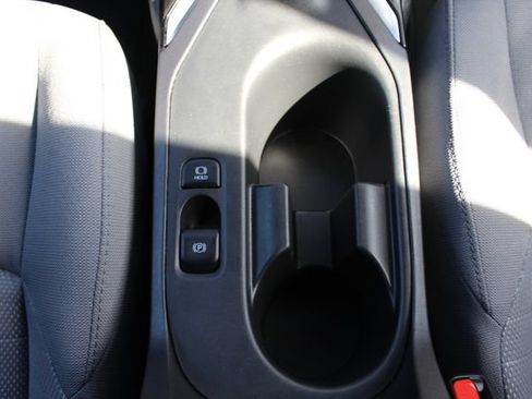 Certified 2026 Toyota Corolla SE w/ Carpet Mat Package (TMS) FWD image 32