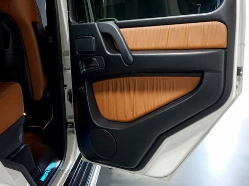 Used 2011 Mercedes-Benz G 55 AMG 4MATIC image 79