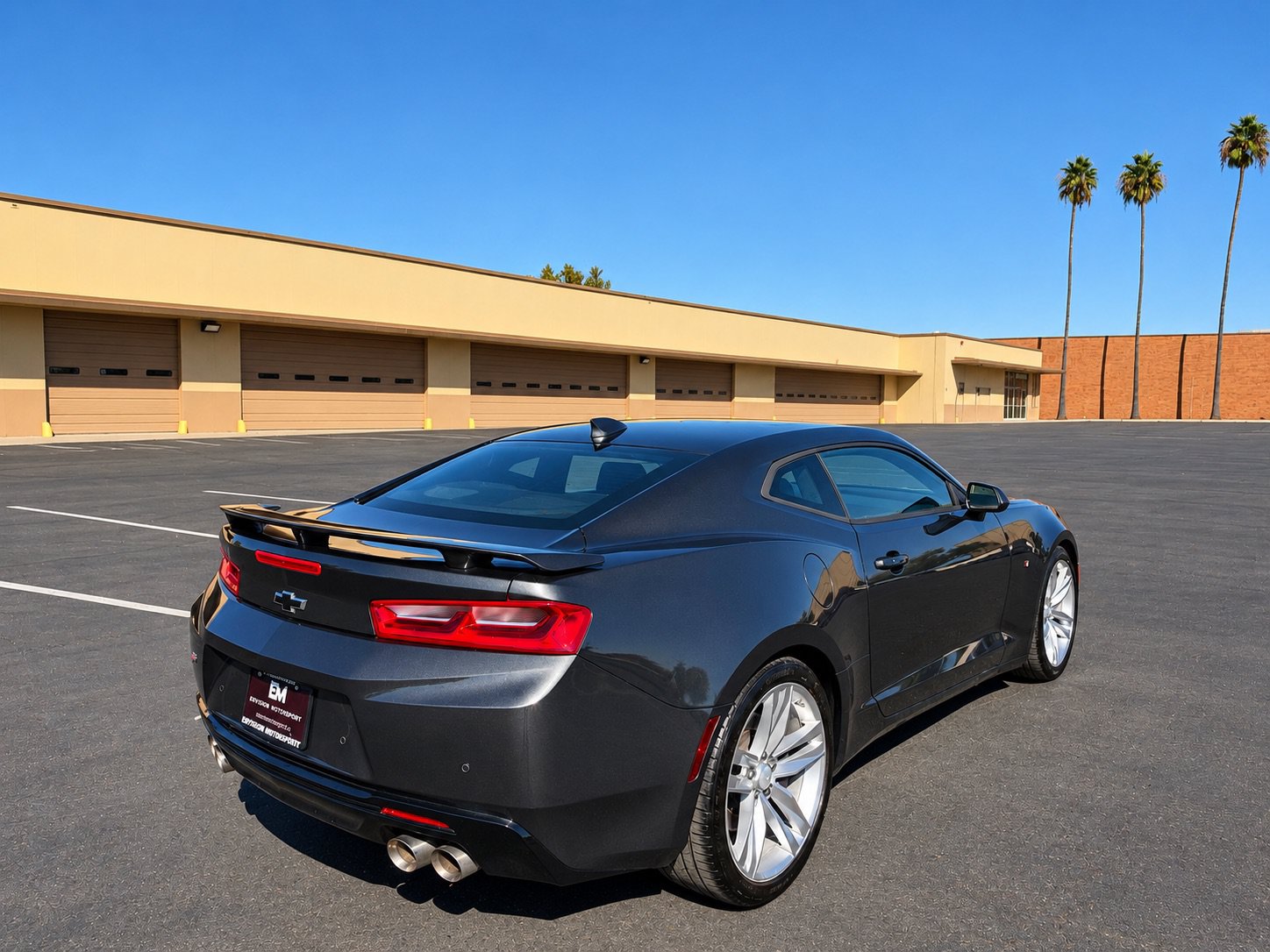 Used 2018 Chevrolet Camaro SS RWD image 7
