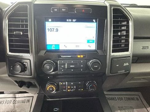 Used 2017 Ford F250 XLT w/ XLT Premium Package AWD/4WD image 23
