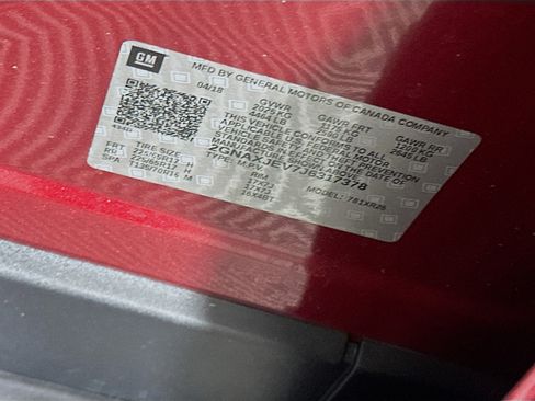 Used 2018 Chevrolet Equinox LT image 12