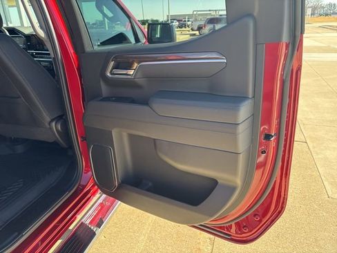 Used 2025 Chevrolet Silverado 1500 RST image 21