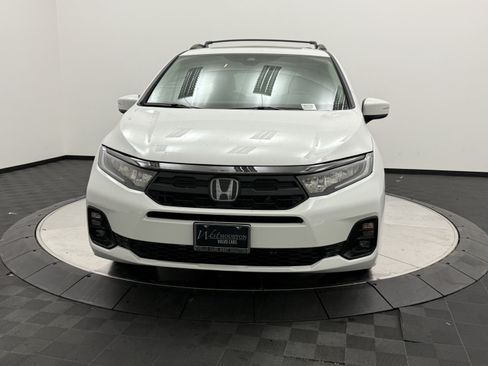 Used 2025 Honda Odyssey EX-L image 2