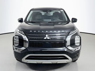 Used 2023 Mitsubishi Outlander SE Black Edition FWD video 2