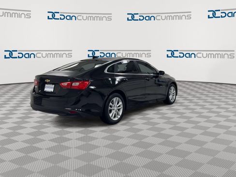 Used 2016 Chevrolet Malibu LT w/ Leather Package FWD image 8