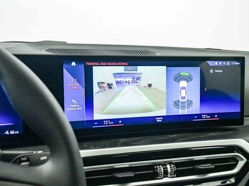 Certified 2023 BMW i4 eDrive40 w/ Premium Package RWD image 21