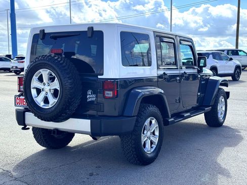 Used 2017 Jeep Wrangler Unlimited Sahara w/ Quick Order Package 24E Chief image 6