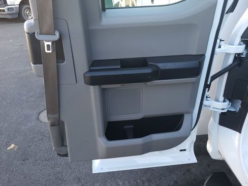 Used 2017 Ford F250 XL image 19