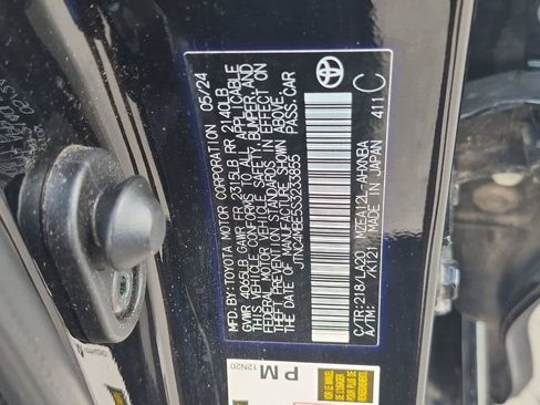 Used 2025 Toyota Corolla XSE FWD image 31