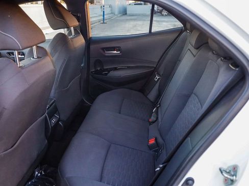 Used 2024 Toyota Corolla SE image 19