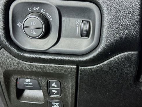 Used 2020 RAM 1500 Big Horn image 14