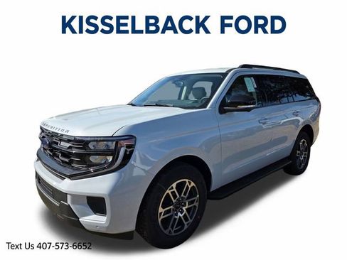 New 2026 Ford Expedition Active image 7