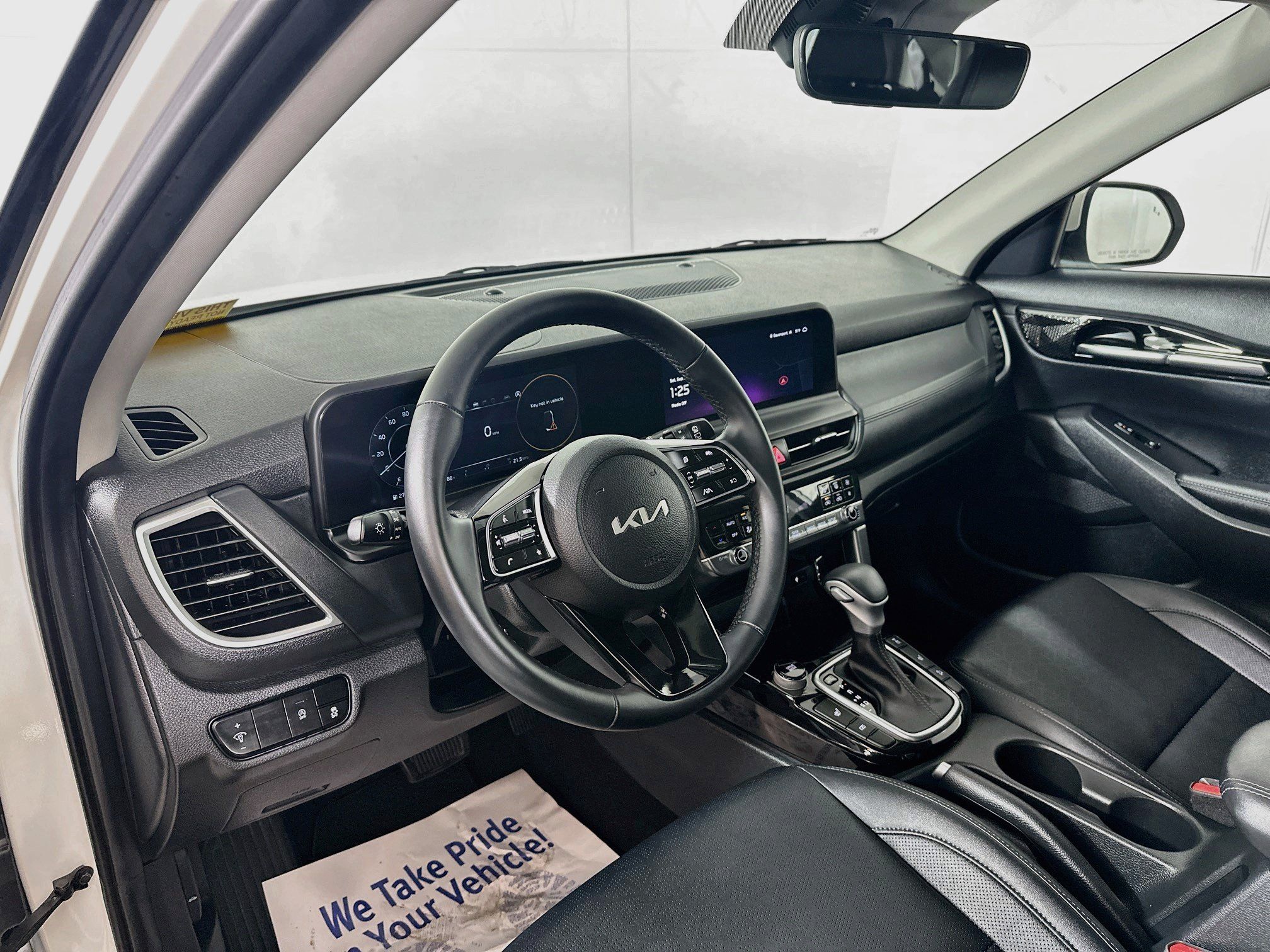 Certified 2024 Kia Seltos EX AWD/4WD image 9