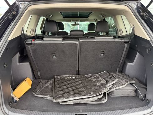 Certified 2022 Volkswagen Atlas SE w/ Panoramic Sunroof Package AWD/4WD image 24