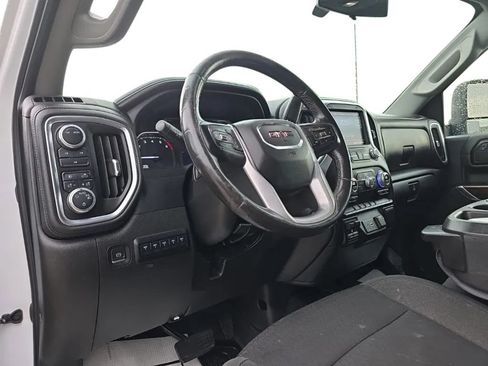 Used 2022 GMC Sierra 2500 SLE w/ SLE Value Package; AWD/4WD image 11