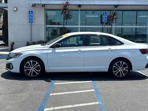 Used 2023 Volkswagen Jetta Sport w/ IQ.Drive Package FWD image 7