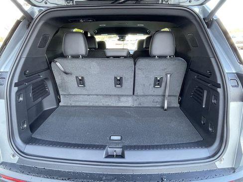 New 2026 Chevrolet Traverse LT w/ Driver Confidence Package image 7