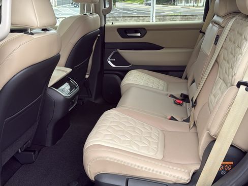 Certified 2026 Nissan Armada Platinum AWD/4WD image 21