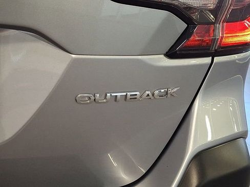 Certified 2025 Subaru Outback Limited image 32