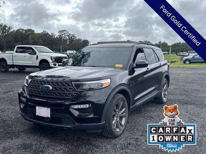 Certified 2023 Ford Explorer XLT w/ Equipment Group 202A