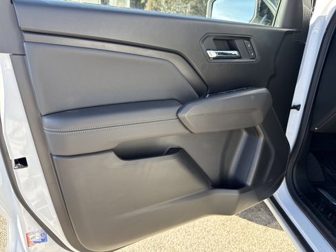 New 2026 GMC Canyon Elevation w/ Convenience Package image 11