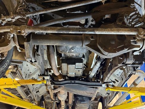 Used 2005 Ford F250 XL image 37