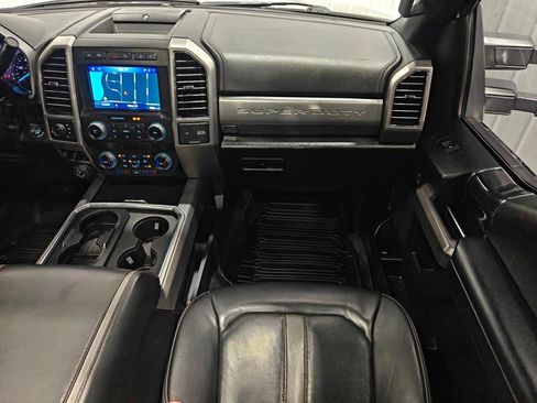 Used 2020 Ford F350 Platinum w/ FX4 Off-Road Package AWD/4WD image 42