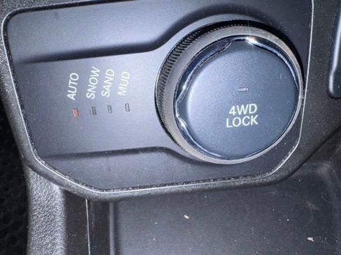 Used 2022 Jeep Renegade Altitude AWD/4WD image 14