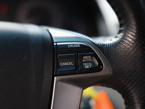 Used 2011 Honda Odyssey EX-L image 27