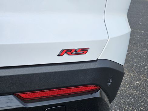 New 2026 Chevrolet Equinox RS w/ Convenience Package III image 7