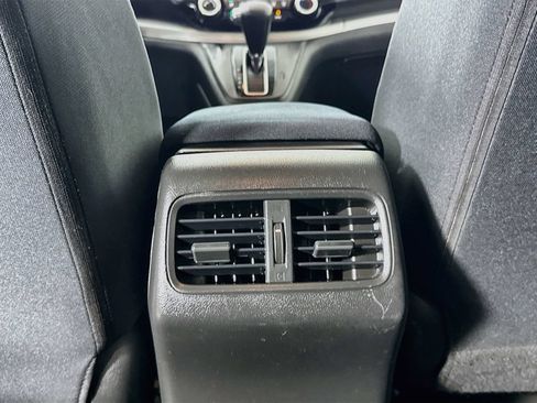 Used 2015 Honda CR-V LX image 28