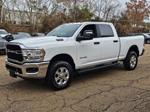 Used 2024 RAM 2500 Big Horn w/ Protection Group image 7