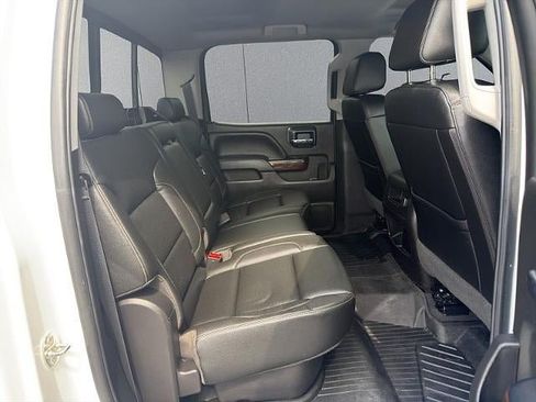 Used 2018 GMC Sierra 1500 SLT w/ SLT Premium Package AWD/4WD image 18
