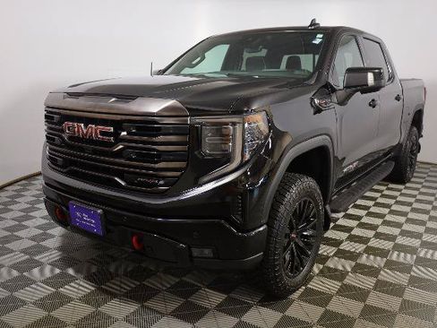 Used 2022 GMC Sierra 1500 AT4X AWD/4WD image 3