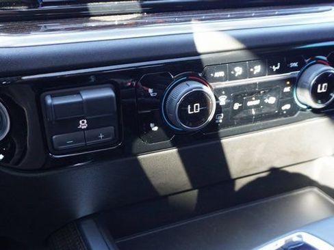 New 2025 Chevrolet Silverado 1500 RST image 31