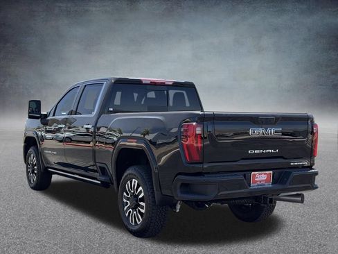 New 2026 GMC Sierra 2500 Denali Ultimate w/ Max Trailering Package AWD/4WD image 6