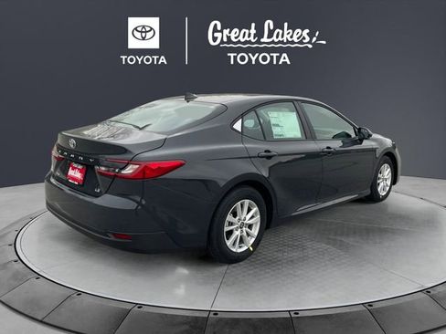 New 2026 Toyota Camry LE image 5