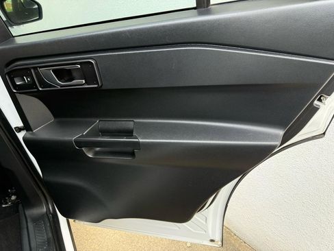 Used 2020 Ford Explorer 4WD Police Interceptor w/ Interior Upgrade Package image 37