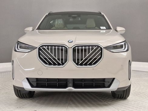 New 2026 BMW X3 xDrive30 w/ Premium Package image 4