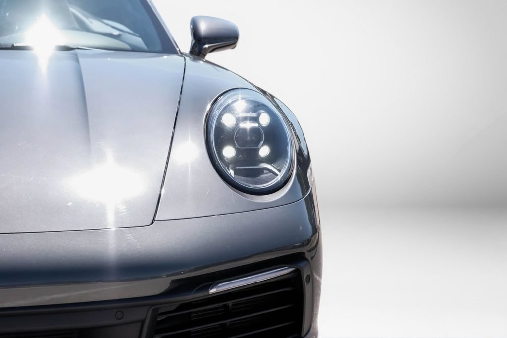 Used 2021 Porsche 911 Carrera 4S AWD/4WD image 34