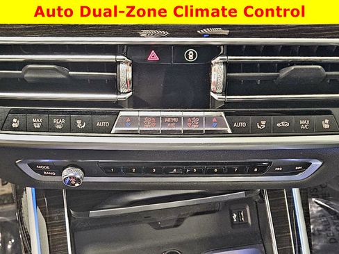 Used 2019 BMW X7 xDrive50i w/ Dynamic Handling Package image 30