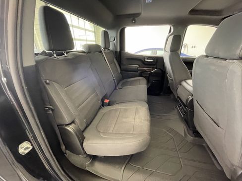 Used 2020 GMC Sierra 1500 SLE w/ SLE Value Package AWD/4WD image 16