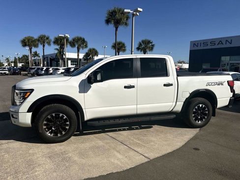 Certified 2021 Nissan Titan PRO-4X w/ Pro-4x Convenience Package image 4