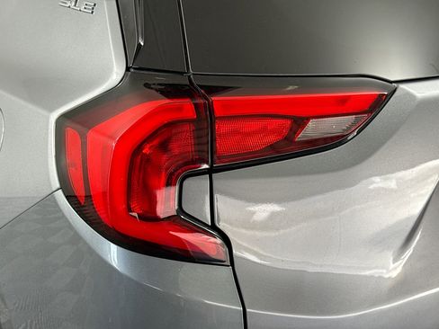 Used 2020 GMC Terrain SLE image 36