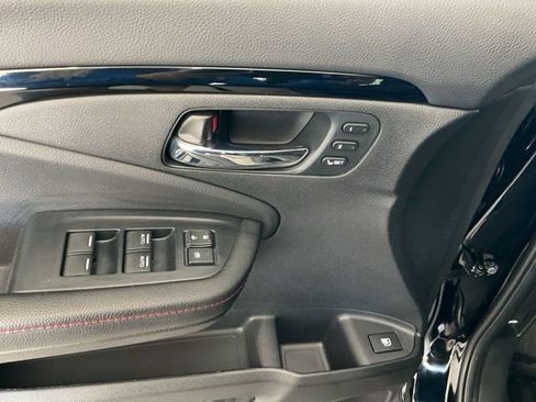 Used 2024 Honda Ridgeline Black Edition image 7
