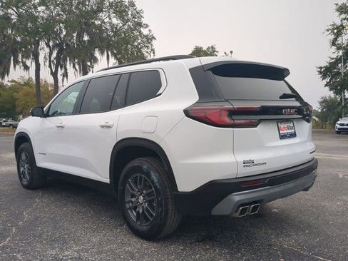 Used 2025 GMC Acadia Elevation image 6