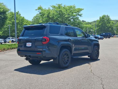 Used 2026 Toyota 4Runner TRD Off-Road Premium AWD/4WD image 4