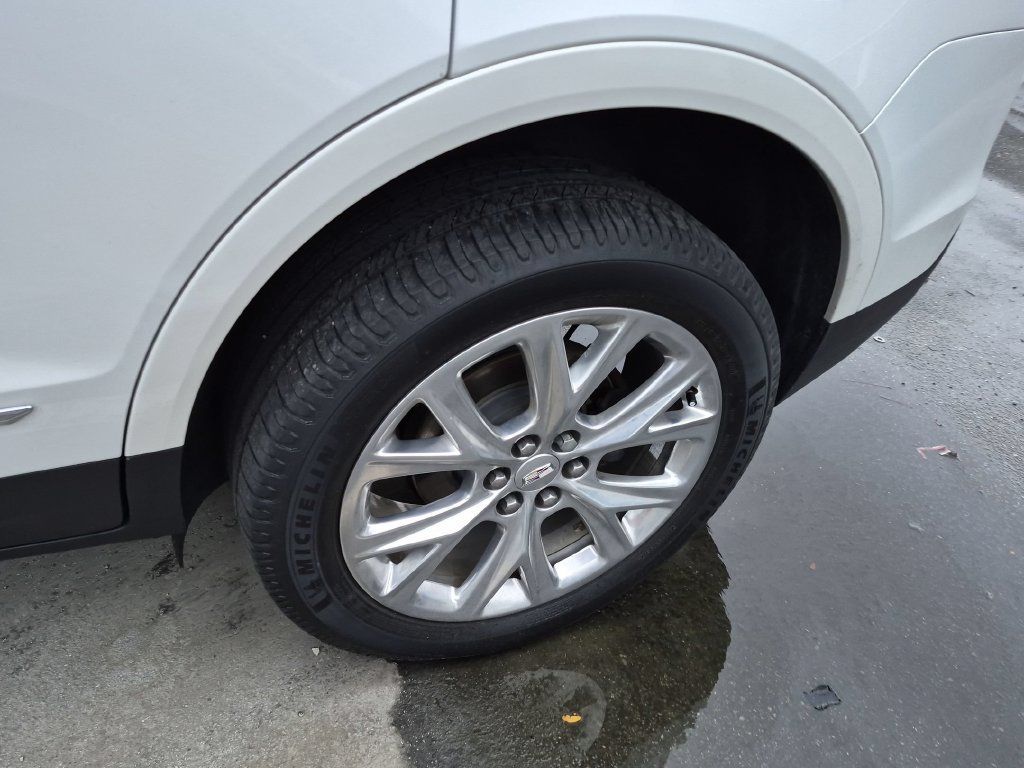 Used 2018 Cadillac XT5 Luxury FWD image 5