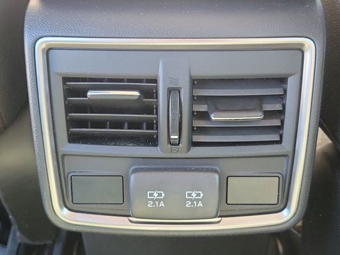 Used 2020 Subaru Forester Premium w/ Popular Package #1 image 19