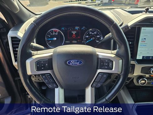 Used 2022 Ford F350 Lariat w/ Black Appearance Package AWD/4WD image 19